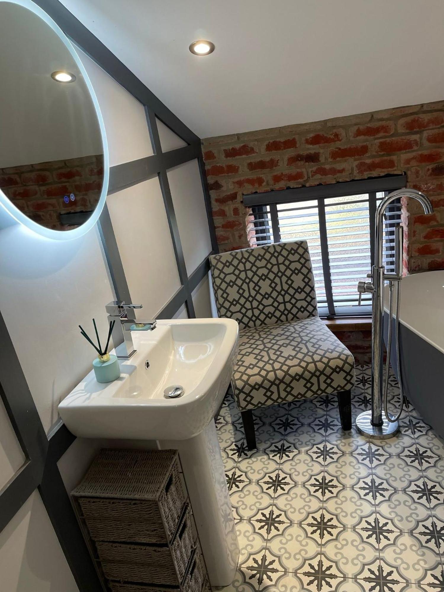 Town Center Cottage With Hot Tub Morpeth Esterno foto