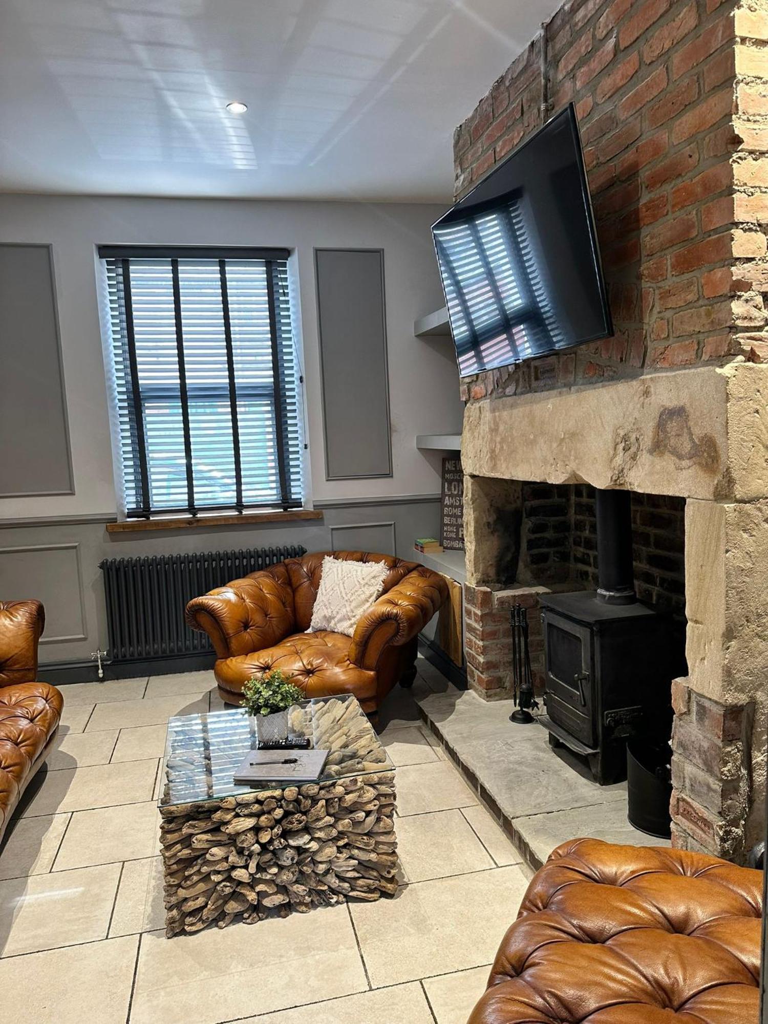 Town Center Cottage With Hot Tub Morpeth Esterno foto