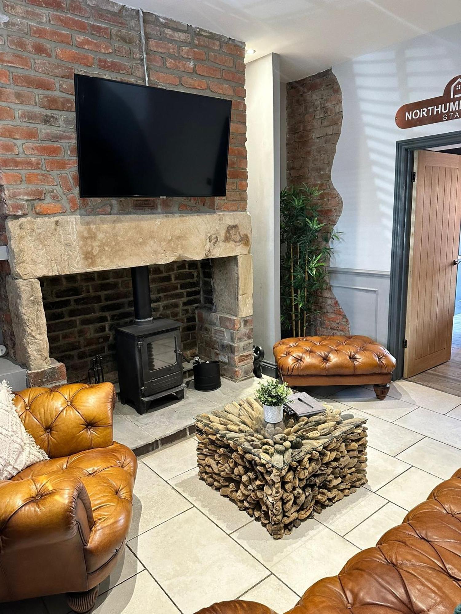 Town Center Cottage With Hot Tub Morpeth Esterno foto