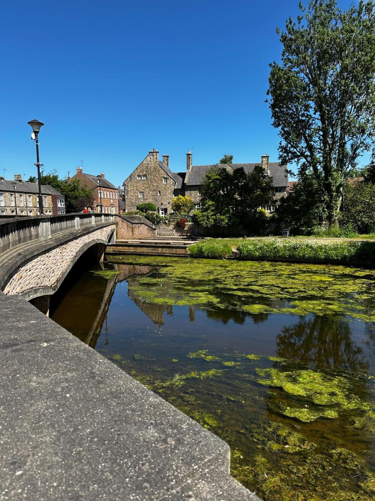 Town Center Cottage With Hot Tub Morpeth Esterno foto